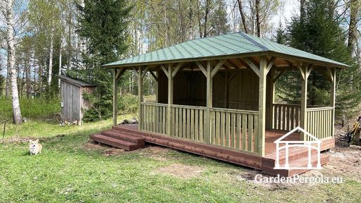 Suured puidust paviljonid