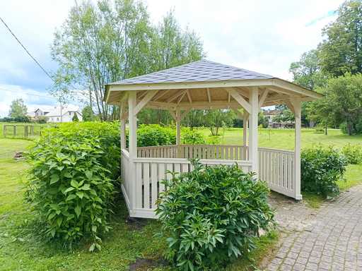 Kuuepoolne puidust paviljon — hubane aiapaviljon põranda ja katusega - garden gazebo pergola